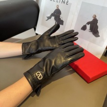 【使い勝手抜群】2026 ヴァレンティノ 新作 手袋 コピー