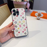 絶対欲しい！2026 ルイヴィトン 新作 iPhone ケース 全機種 販売 偽物