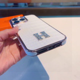人気爆発☆ 2026 エルメス 新作 iPhone ケース 全機種 販売 スーパーコピー