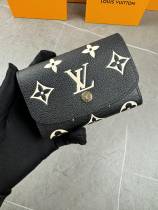 ☆超人気☆ ルイヴィトン レディース 折り財布 コピー M60688