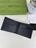 日本未入荷 グッチ メンズ 折り財布 偽物 768243
