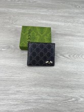 入手困難品！ グッチ メンズ 折り財布 コピー  451268