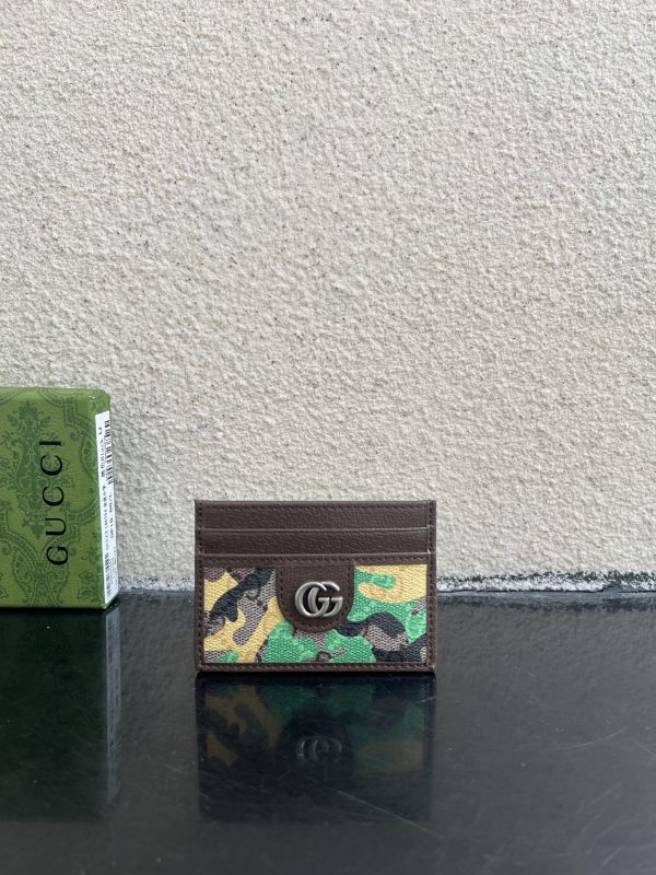 超希少！ グッチ 男女兼用 カードホルダー 偽物 834795