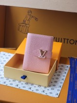 肌触り最高な ルイヴィトン レディース 折り財布 コピー M82144
