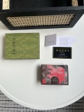 一目惚れ♪ グッチ レディース 折り財布 偽物 834271
