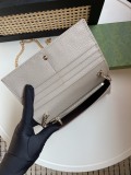 絶対欲しい！ グッチ レディース 長財布 偽物 621892