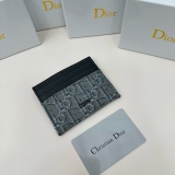 入手困難！ディオール 男女兼用 カードホルダー スーパーコピー D44