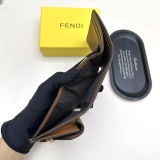 希少♪限定  フェンディ 男女兼用 折り財布 偽物  8352