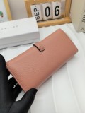 肌触り最高な セリーヌ レディース 長財布 コピー 8635