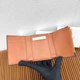 争奪戦 セリーヌ 男女兼用 折り財布 偽物 10963
