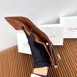 争奪戦 セリーヌ 男女兼用 折り財布 偽物 10963