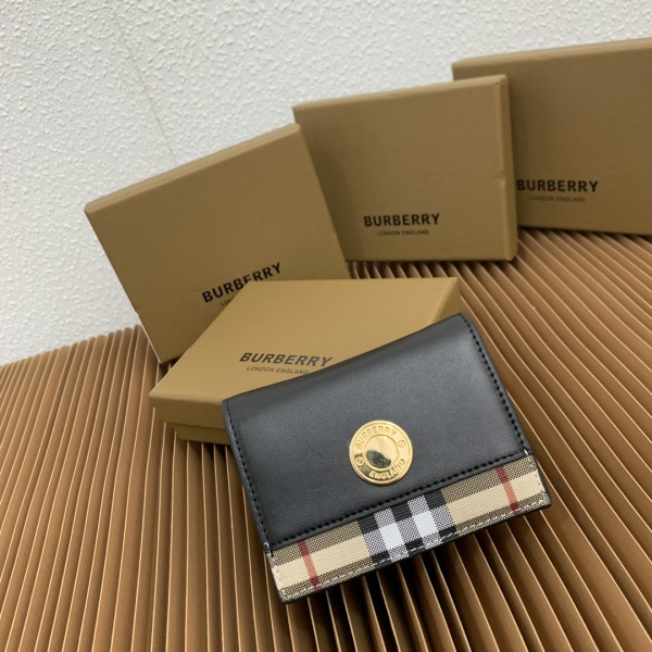 日本未入荷  バーバリー 男女兼用 折り財布 コピー  2861