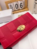 目を惹くカラー バーバリー レディース 長財布 偽物 8633