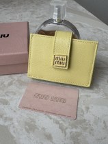 使い勝手良 ミュウミュウ レディース カードケース スーパーコピー 2522