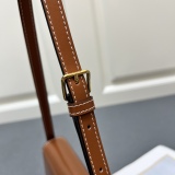 注目度抜群！ セリーヌ レディース ショルダーバッグ 偽物 7721SQ