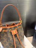 人気爆発☆ セリーヌ レディース バケツバッグ 偽物 8820