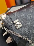 使い勝手良 ルイヴィトン メンズ ショルダーバッグ 偽物 m26226