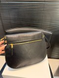 希少♪限定 セリーヌ レディース ショルダーバッグ 偽物6079 2色