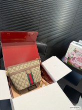使い勝手良し グッチ レディース ショルダーバッグ コピー 781397