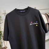 高品質♪♪♪ 2026 ルイヴィトン 新作 半袖Tシャツ 偽物