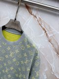 肌触り最高な 2026 ルイヴィトン 新作 半袖Tシャツ コピー