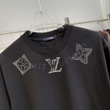 日本未入荷 2026 ルイヴィトン 新作 半袖Tシャツ 偽物