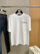 一目惚れ♪ 2026 ルイヴィトン 新作 半袖Tシャツ コピー