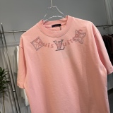 注目アイテム♡ 2026 ルイヴィトン 新作 半袖Tシャツ スーパーコピー