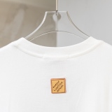 激安価格！2026 ルイヴィトン 新作 半袖Tシャツ 偽物