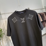 日本未入荷 2026 ルイヴィトン 新作 半袖Tシャツ 偽物