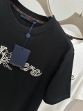 完売必至 2026 ルイヴィトン 新作 半袖Tシャツ 偽物