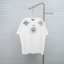 高品質♪♪♪ 2026 ルイヴィトン 新作 半袖Tシャツ 偽物