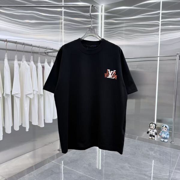 おすすめ 2026 ルイヴィトン 新作 半袖Tシャツ スーパーコピー