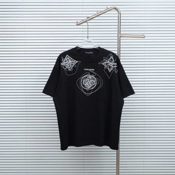 人気No1★ 2026 ルイヴィトン 新作 半袖Tシャツ スーパーコピー