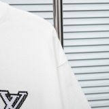 新色登場☆ 2026 ルイヴィトン 新作 半袖Tシャツ コピー