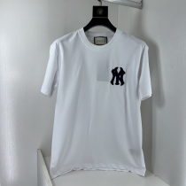 注目アイテム♡ 2026 グッチ 新作 半袖Tシャツ スーパーコピー