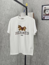 定番人気！ 2026 エルメス 新作 半袖Tシャツ 偽物