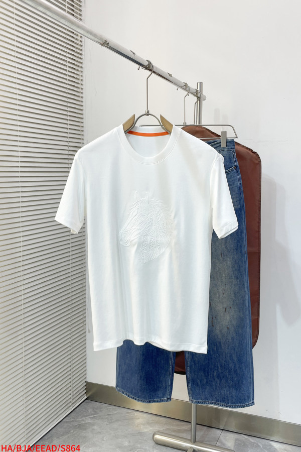 希少♪限定 2026 エルメス 新作 半袖Tシャツ コピー