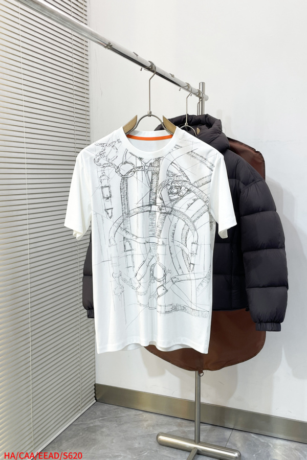 注目度抜群！ 2026 エルメス 新作 半袖Tシャツ コピー