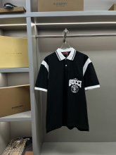 争奪戦 2026 グッチ 新作 半袖Tシャツ スーパーコピー