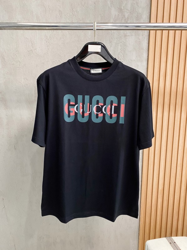 超希少！2026 グッチ 新作 半袖Tシャツ コピー