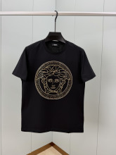 おすすめ 2026 ヴェルサーチェ 新作 半袖Tシャツ コピー