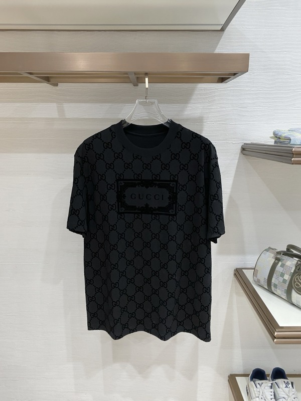 《人気★》2026 グッチ 新作 半袖Tシャツ スーパーコピー