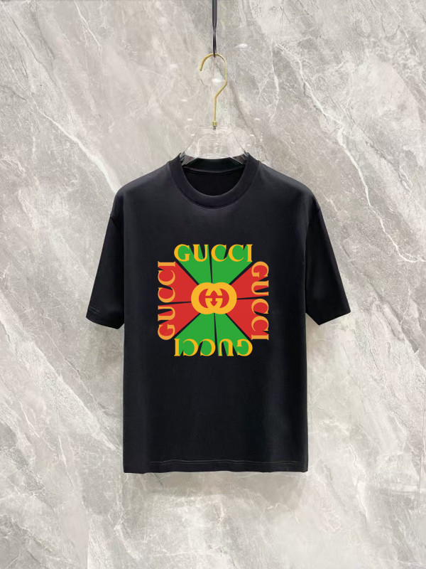 《人気★》2026 グッチ 新作 半袖Tシャツ コピー 2色