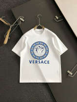 ★日本!!人気！ 2026 ヴェルサーチェ 新作 半袖Tシャツ コピー 2色