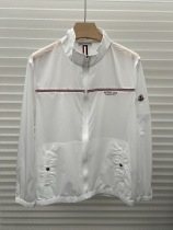 すぐ届く 2026 モンクレール 新作 日焼け止め服 コピー 2色
