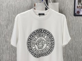 一目惚れ♪ 2026 ヴェルサーチェ 新作 半袖Tシャツ コピー