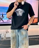 累積売上総額第１位！ 2026 ヴェルサーチェ 新作 半袖Tシャツ スーパーコピー