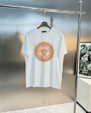 世界中で大人気♪ 2026 ヴェルサーチェ 新作 半袖Tシャツ 偽物