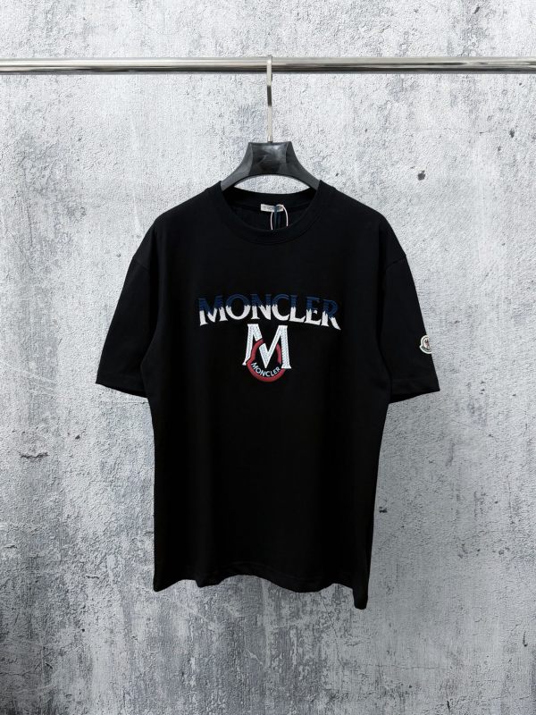 絶対欲しい！2026 モンクレール 新作 半袖Tシャツ スーパーコピー